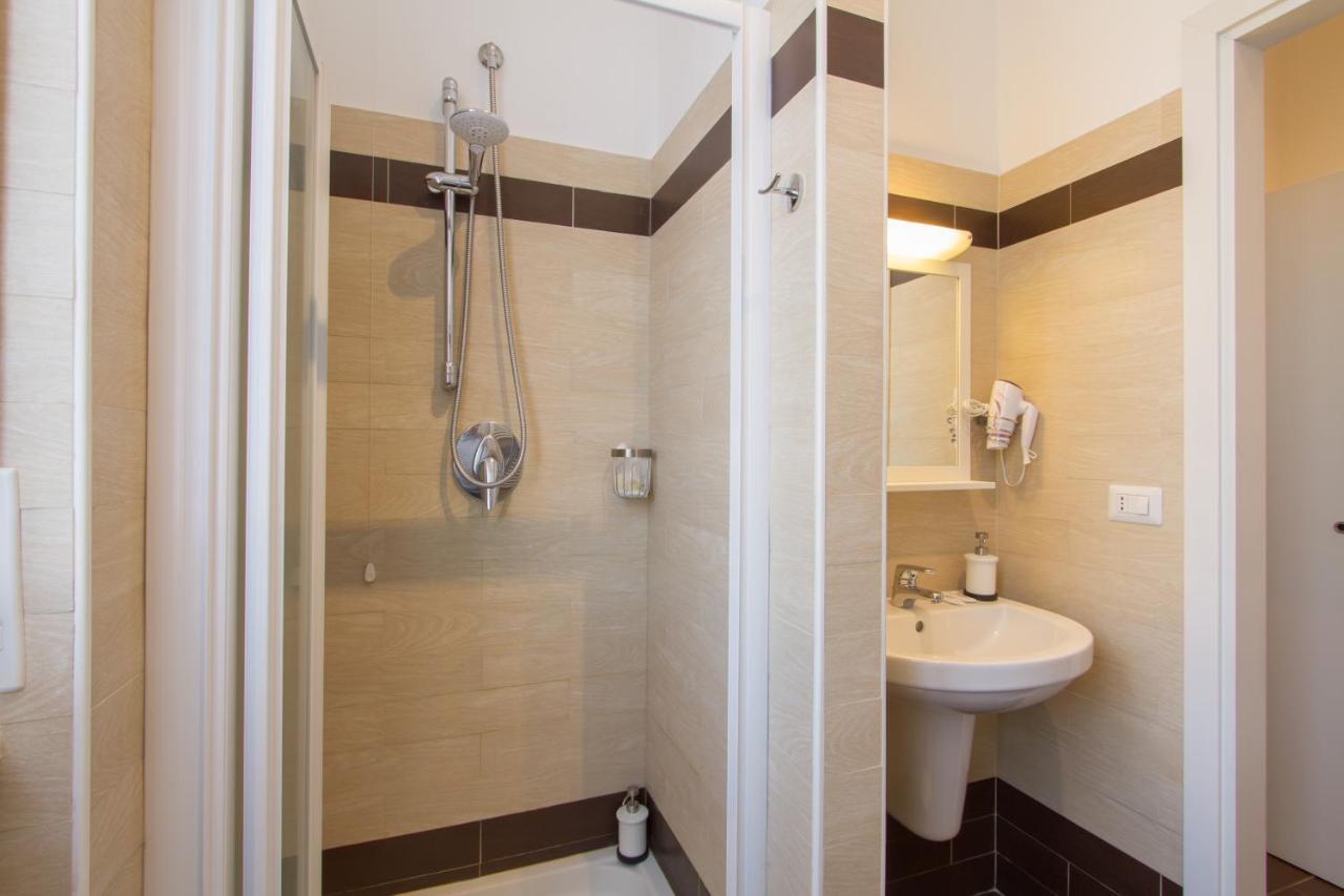Panoramic Plaza Apartment -Loreto 1 Mailand Exterior foto
